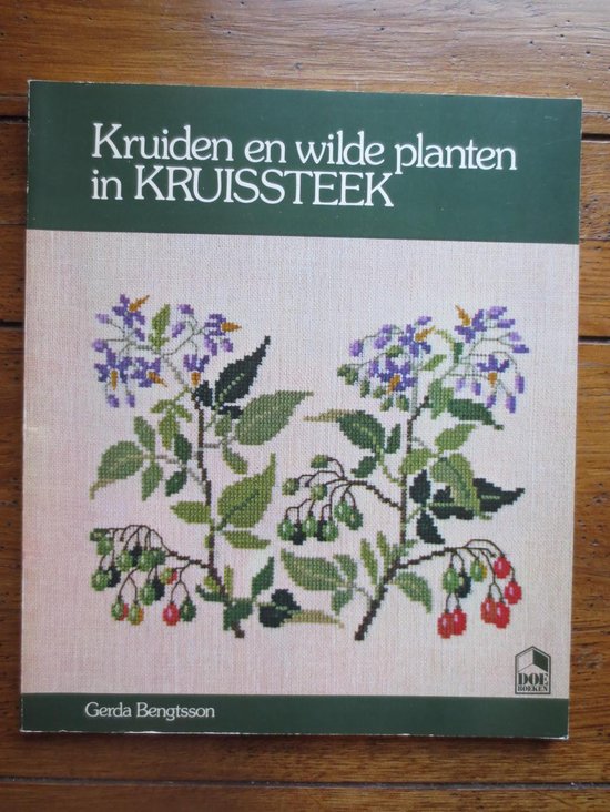 9789021017822 Kruiden en wilde planten in kruisst