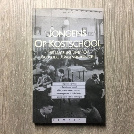 9789022979136 Jongens op kostschool