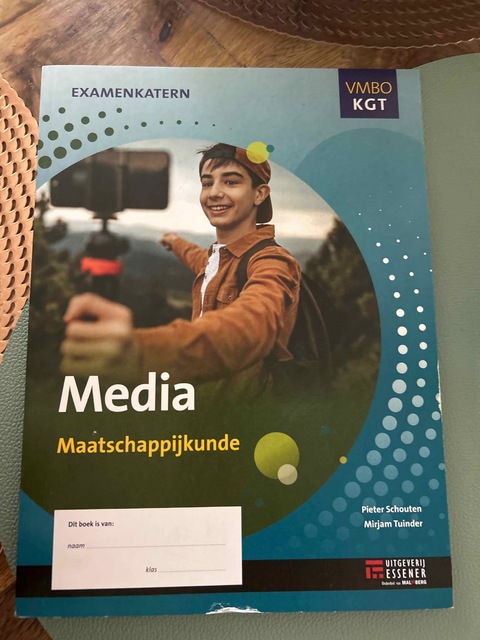 9789086742882-Media-Maatschappijkunde-VMBO-kgt-Examenkatern