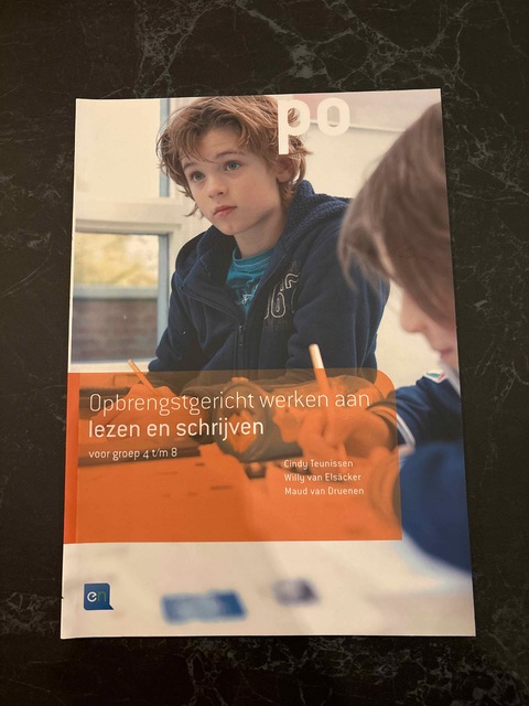 9789077529393-Opbrengstgericht-werken-aan-lezen-en-schrijven
