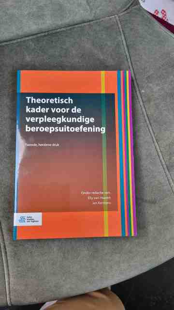 9789036824231-Theoretisch-kader-voor-de-verpleegkundige-beroepsuitoefening