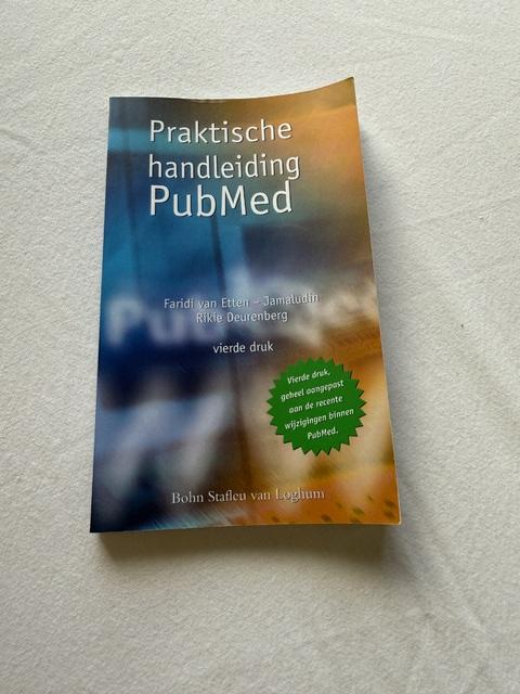 9789031390717-Praktische-handleiding-PubMed