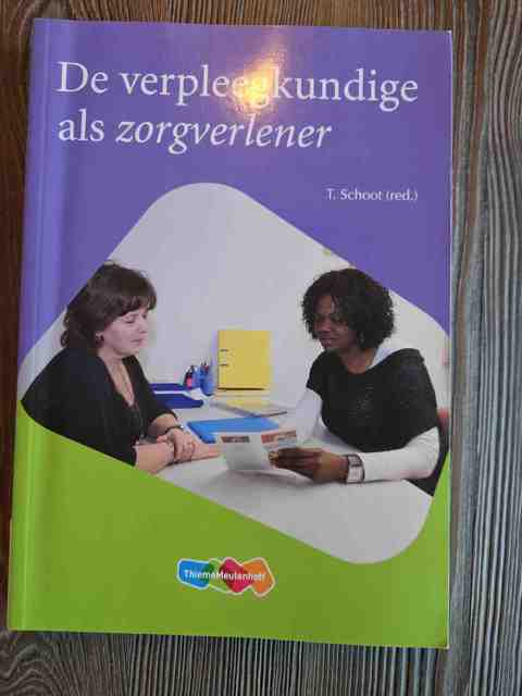 9789006952384-De-verpleegkundige-als-zorgverlener