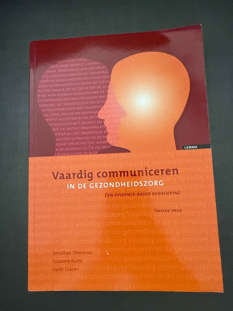 9789059314511-Vaardig-communiceren-in-de-gezondheidszorg