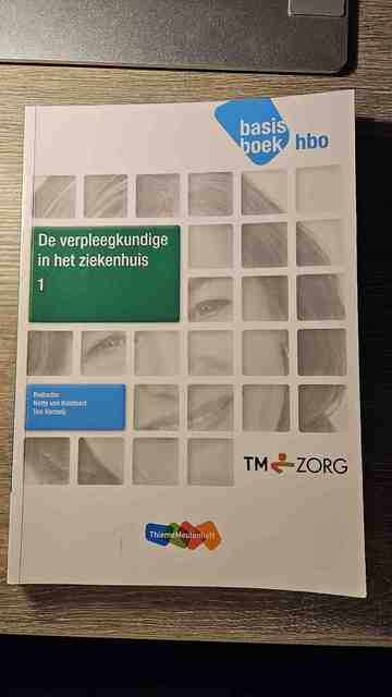 9789006952544-De-verpleegkundige-in-het-ziekhuis-1-Basisboek-hbo