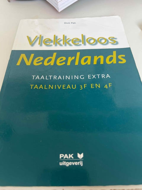 9789077018125-Vlekkeloos-Nederlands-Taaltraining-extra