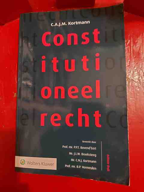 9789013148763-Constitutioneel-recht-softcover-editie
