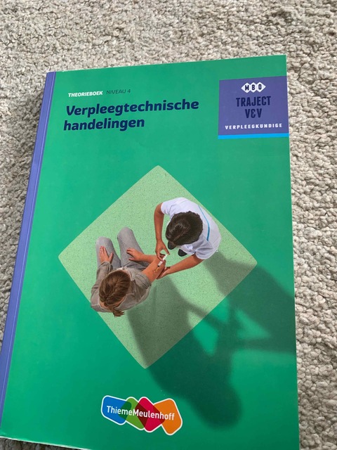 9789006910353-Verpleegtechnische-handelingen-niveau-4-Theorieboek