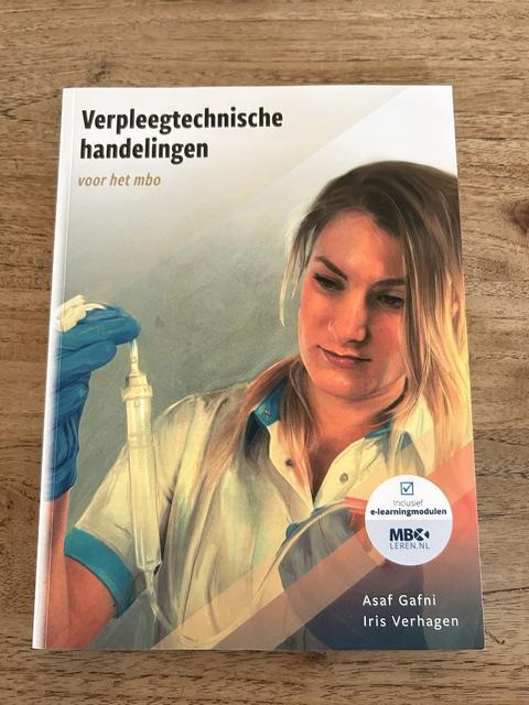 9789083144719-Verpleegtechnische-handelingen-voor-het-mbo