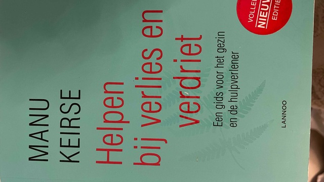 9789401442879-Helpen-bij-verlies-en-verdriet