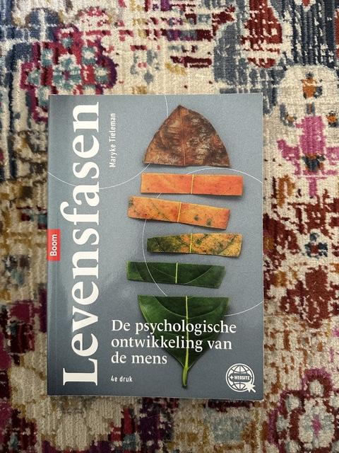 9789024403660-Levensfasen