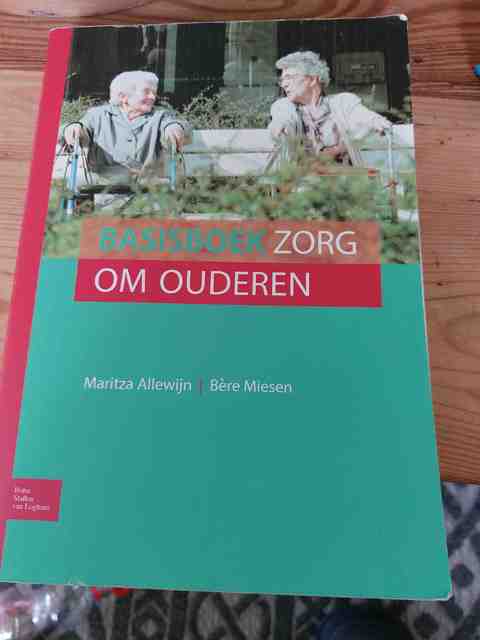 9789031378715-Basisboek-zorg-om-ouderen