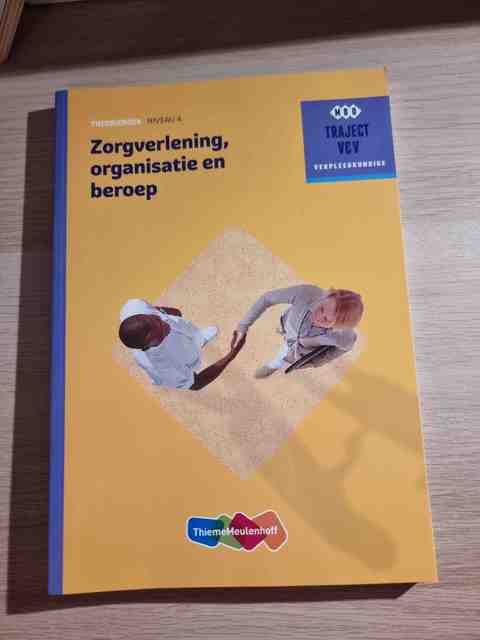 9789006910360-Zorgverlening-organisatie-en-beroep-niveau-4