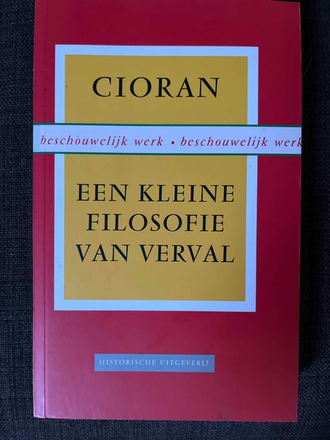 9789065545800-Een-kleine-filosofie-van-verval
