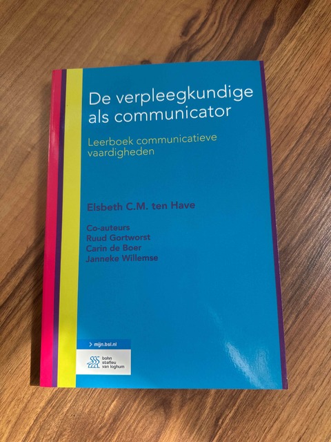 9789036818735-De-verpleegkundige-als-communicator