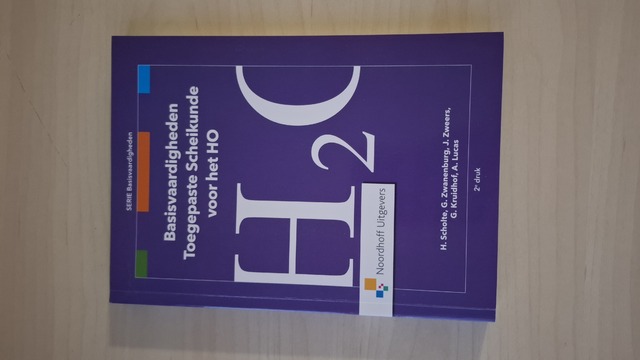 9789001874476-Basisvaardigheden-toegepaste-scheikunde-voor-het-HO