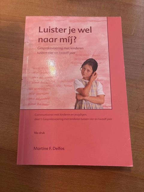 9789088505102-Luister-je-wel-naar-mij