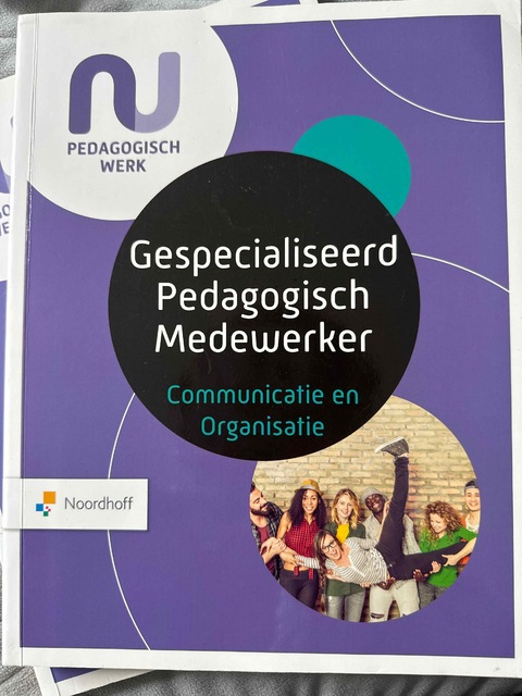 9789001734992-Profielboek-Gespecialiseerd-pedagogisch-medewerker-Communicatie