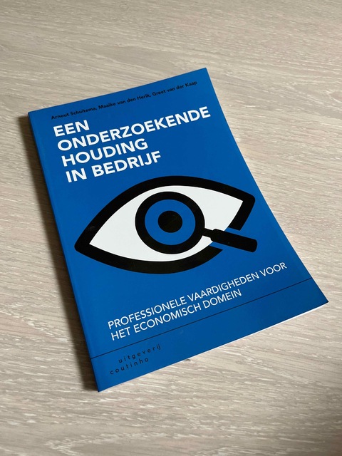 9789046907399-Een-onderzoekende-houding-in-bedrijf