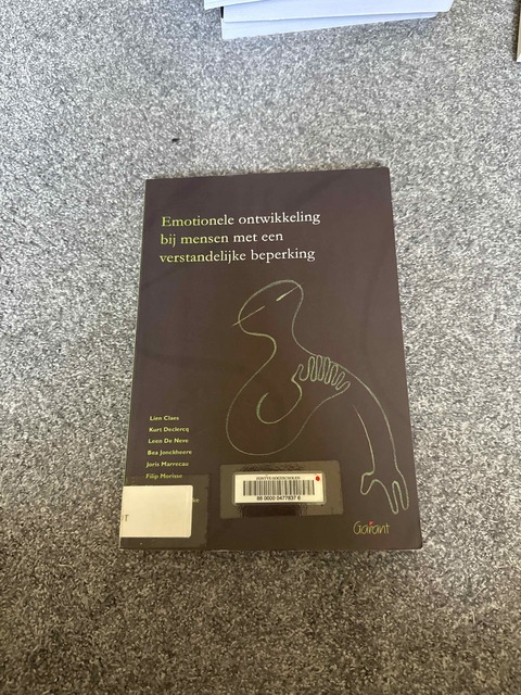 9789044128499-Emotionele-ontwikkeling-bij-mensen-met-een-verstandelijke-beperking