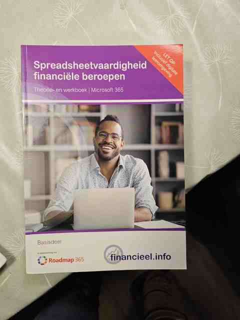 9789037260724-Spreadsheetvaardigheid-financiele-beroepen-folio