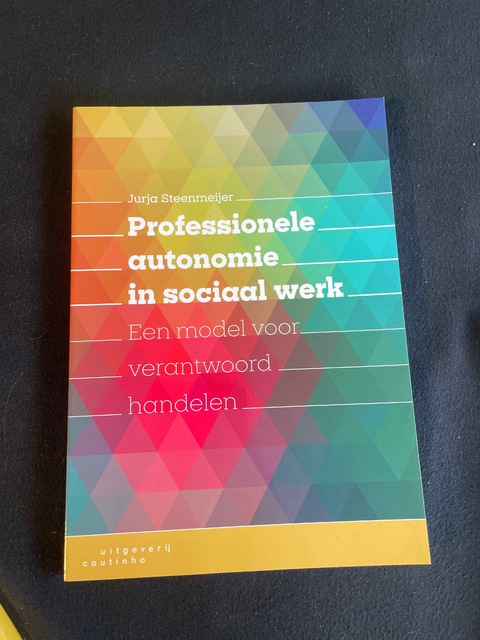 9789046907658-Professionele-autonomie-in-sociaal-werk