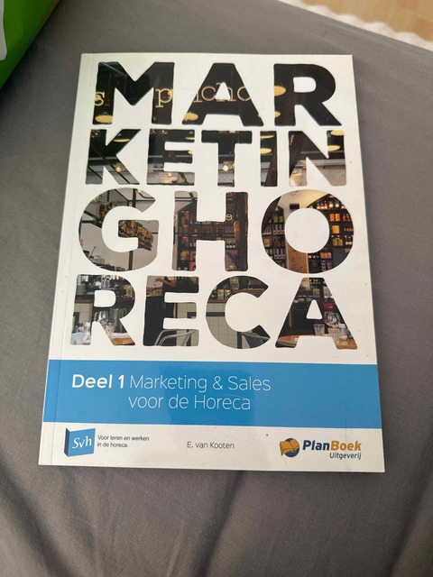9789074625579-Marketing-Sales-voor-de-horeca-1
