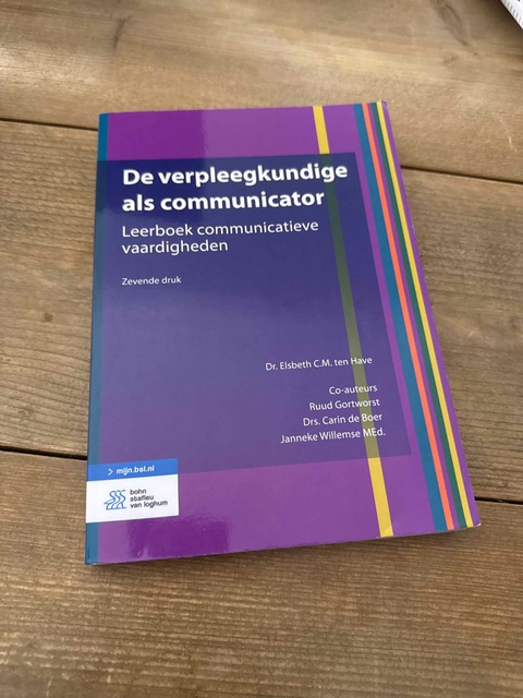 9789036825290-De-verpleegkundige-als-communicator