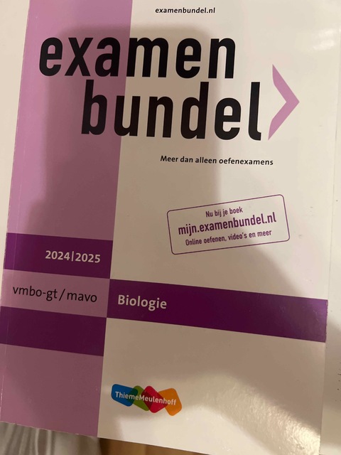 9789006373967-Examenbundel-vmbo-gtmavo-Biologie-20242025