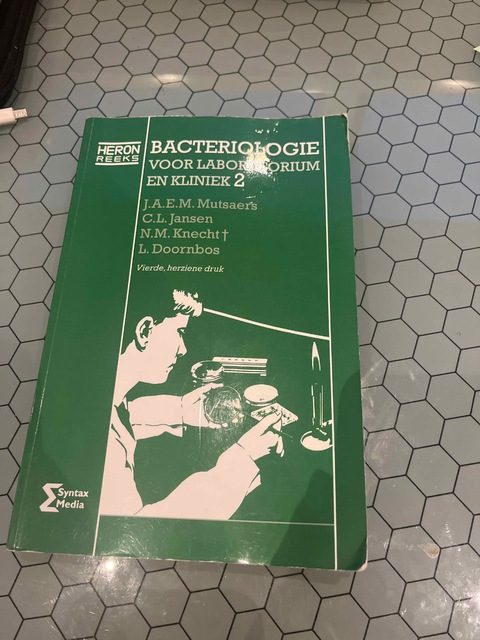 9789077423431-Bacteriologie-voor-laboratorium-en-kliniek-2