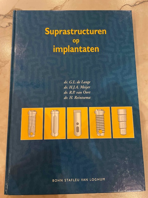 9789031318339-Suprastructuren-op-implantaten-druk-1