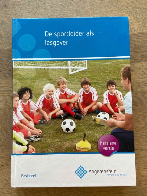 9789037249811-De-sportleider-als-lesgever