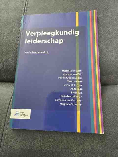 9789036824460-Verpleegkundig-leiderschap