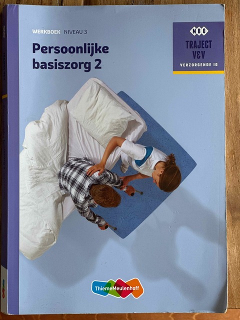 9789006910490-Persoonlijke-basiszorg-Werkboek-niveau-3