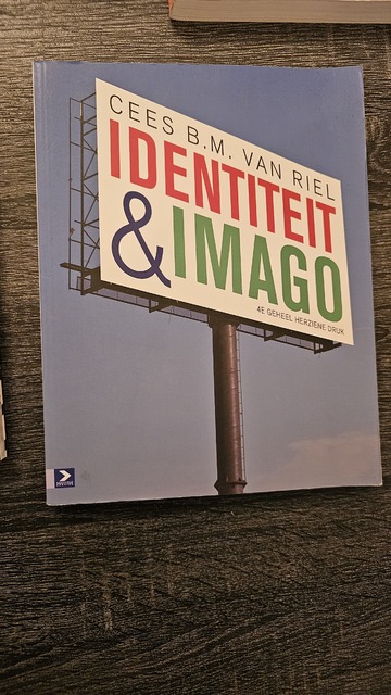 9789052617640-Identiteit-Imago