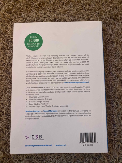 9789058754530-Een-praktische-kijk-op-marketing-en-strategiemodellen