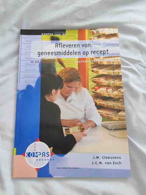 9789031342327-Afleveren-van-geneesmiddelen-op-recept-Apothekersassistenten
