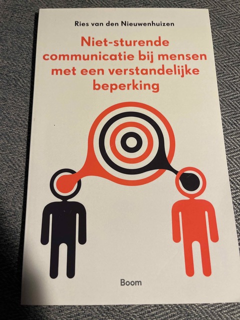 9789089535672-Niet-sturende-communicatie-bij-mensen-met-een-verstandelijke-beperking