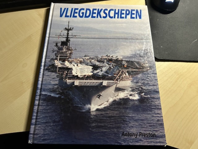 9789054950448-Vliegdekschepen