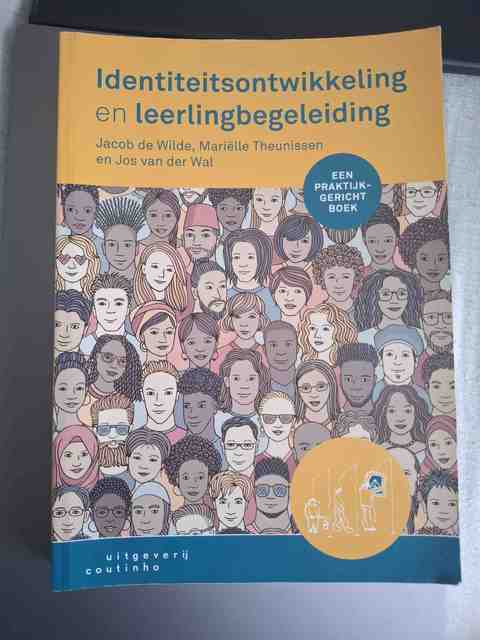 9789046907580-Identiteitsontwikkeling-en-leerlingbegeleiding