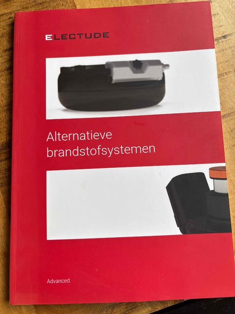 9789492929938-Alternative-brandstofsystemen-advanced