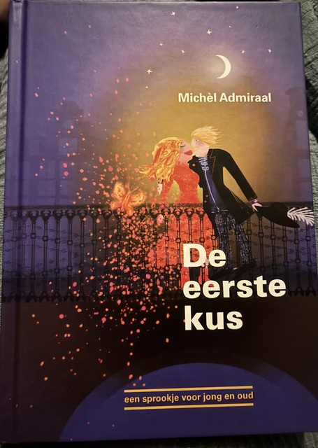 9789082538731-De-eerste-kus