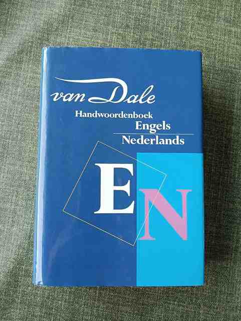 9789066482173-Handwrdbk-van-dale-en-ne-herz.