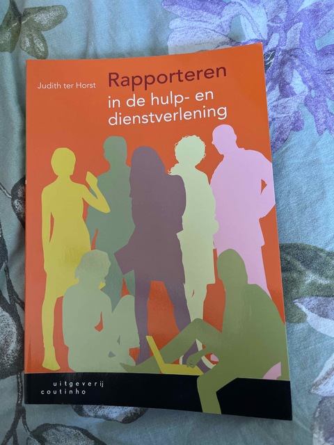 9789046906330-Rapporteren-in-de-hulp-en-dienstverlening