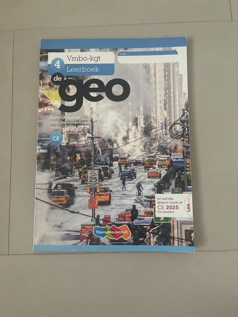 9789006392692-De-Geo-4-vmbo-kgt-leerboek-CE-editie-4.2.x
