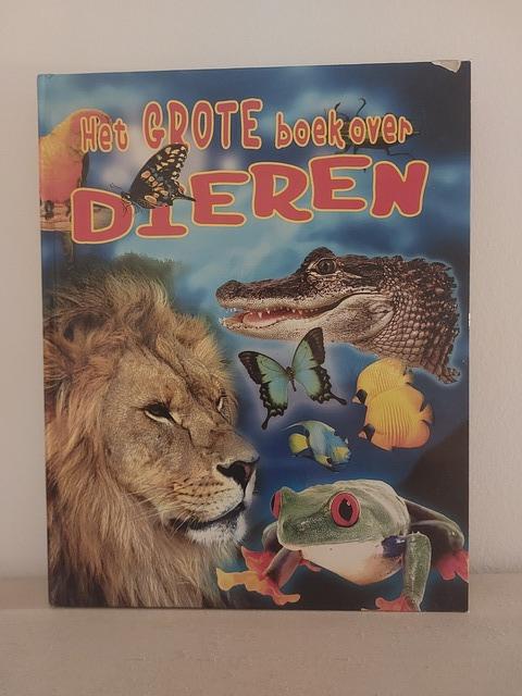 9789052954035-Het-grote-boek-over-de-dieren