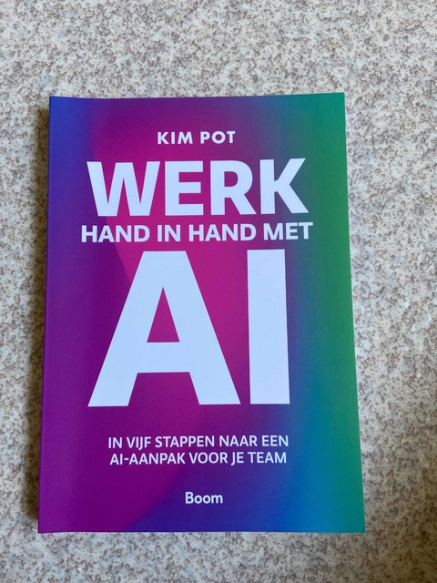 9789024469338-Werk-hand-in-hand-met-AI