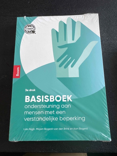 9789024428144-Basisboek-ondersteuning-aan-mensen-met-een-verstandelijke-beperking
