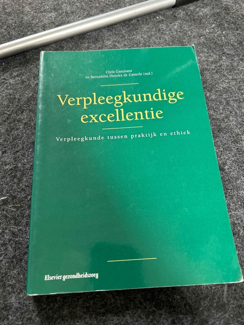 9789035222700-Verpleegkundige-excellentie