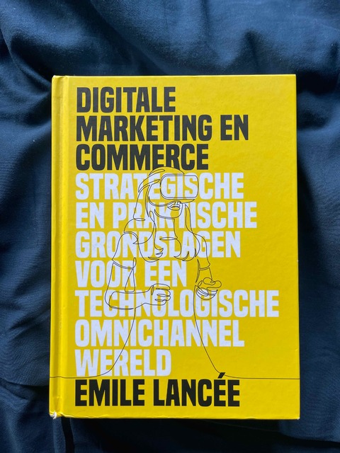 9789082126068-Digitale-marketing-en-commerce